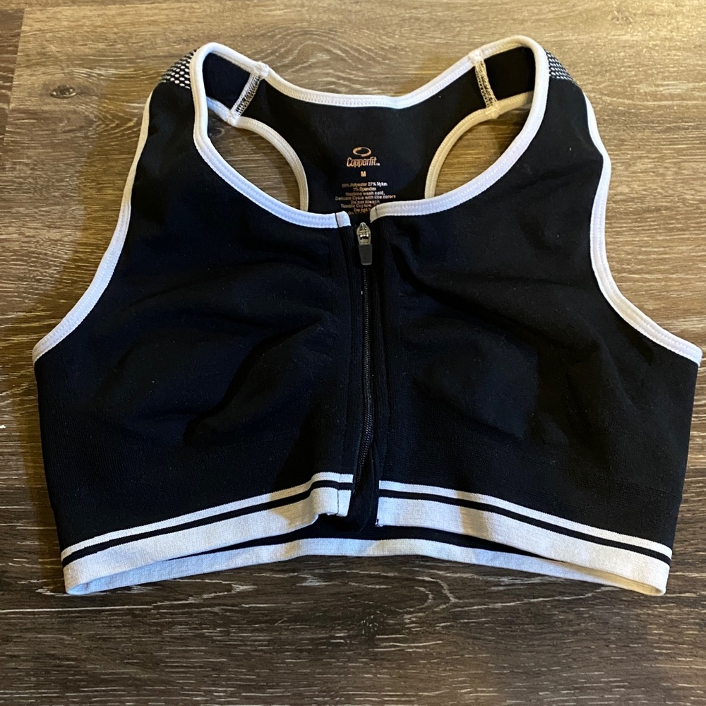 Sports bra
